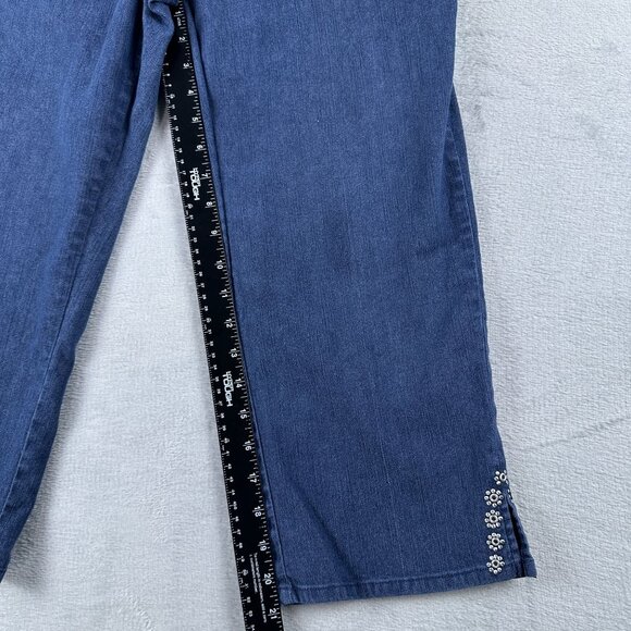 Ruby Rd. Cropped Jeans Womens Size 14 Studded Ankle Slit Medium Wash Blue - Picture 9 of 12